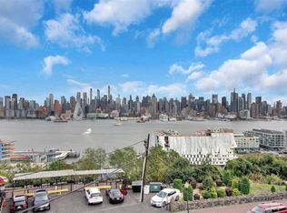 963 Boulevard E APT 4-4, Weehawken, NJ 07086