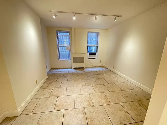 Rented by Best Apartments North Inc | media 27