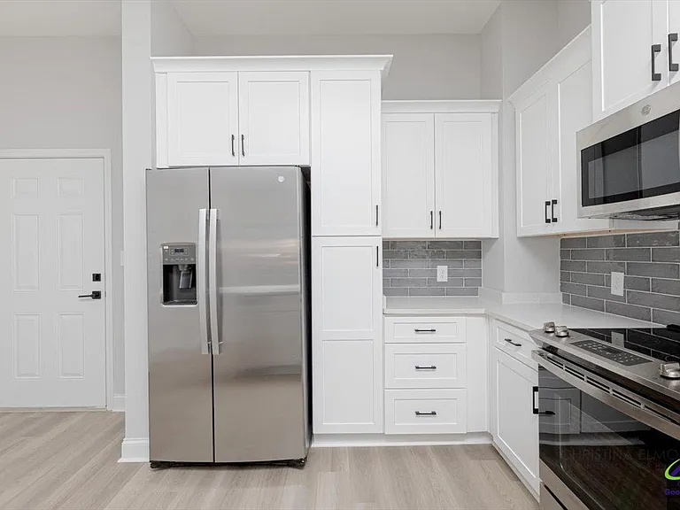 1013 Northside Dr — Photo 42