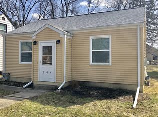 344 E Sycamore St, Sycamore, IL 60178