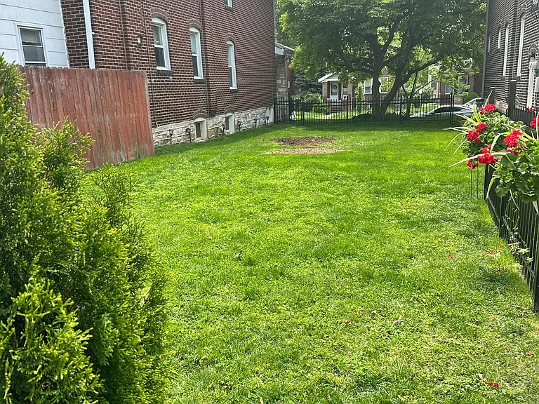 Fenced uard