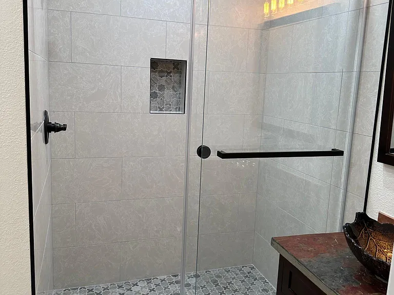 2nd bathroom