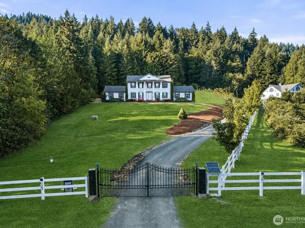 12832 Hunter Road SW, Rochester, WA 98579