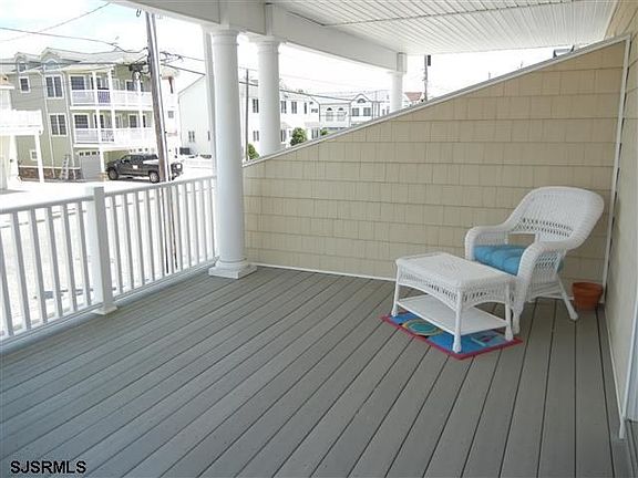 2nd image of 118 78th St #W