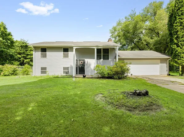 54161 Ash Rd, Osceola, IN 46561