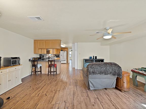 3rd image of 4514 Robin Ct