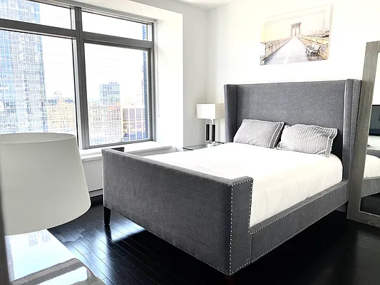 Rented by Haute Residences  | media 32