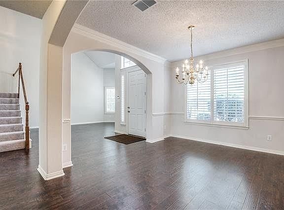 4th image of 1313 Kingsbrook Cir