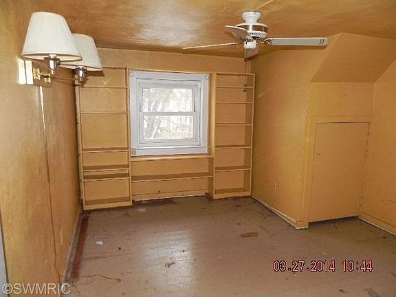 3rd image of 6309 W Sherman Lake Dr