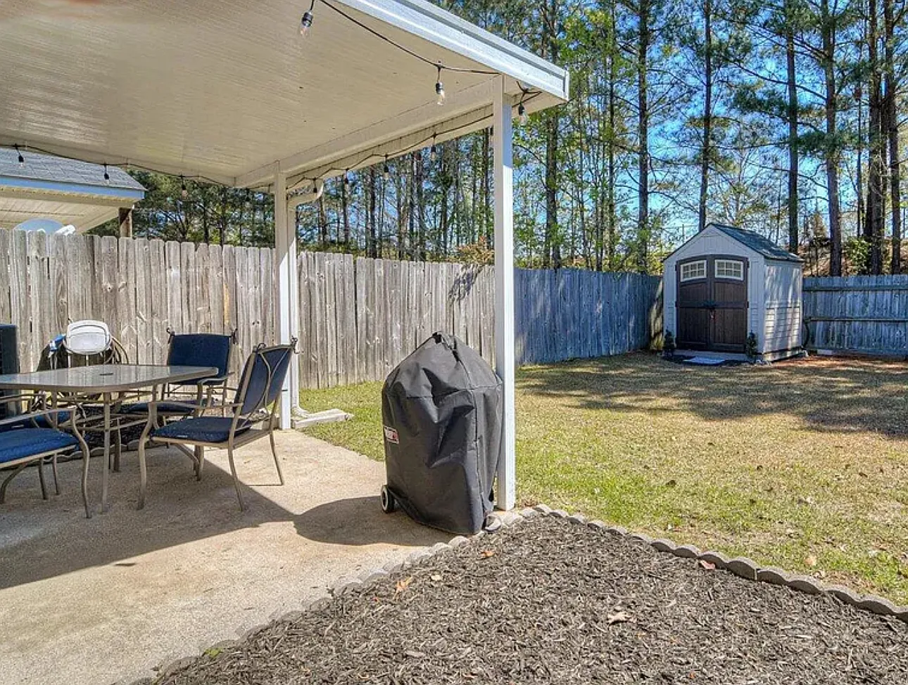 2 bed, 1102 sqft, $1,390 — Photo 4