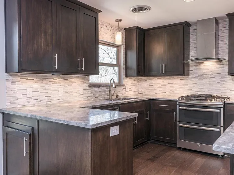 5102 Plumas Ln — Photo 3