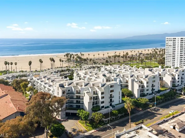 2940 Neilson Way Unit 302, Santa Monica, CA 90405