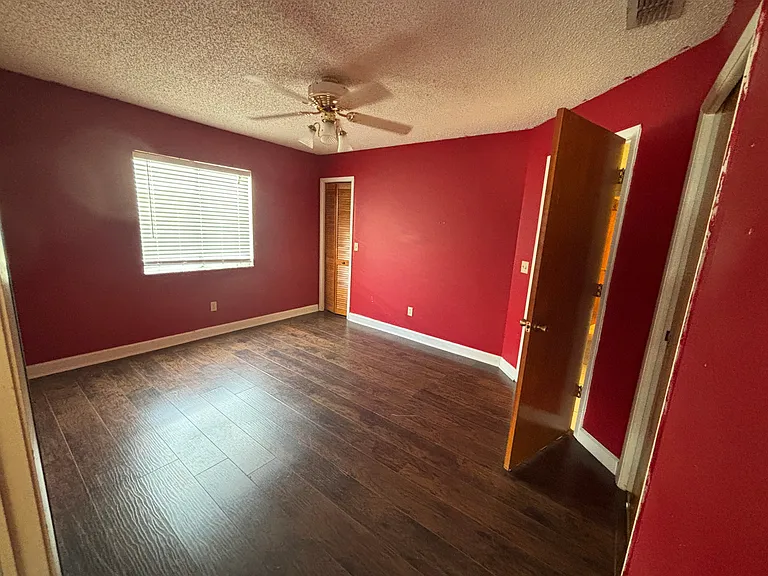 9824 Dean Acre Dr — Photo 13