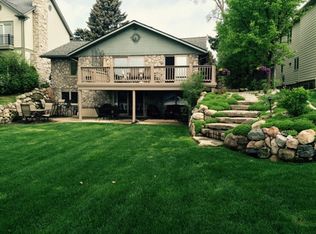 677 Laguna Dr, Wolverine Lake, MI 48390