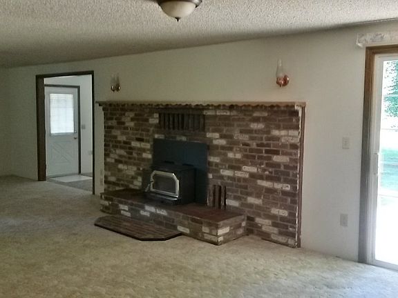 4th image of 23304 NE 72nd Ave