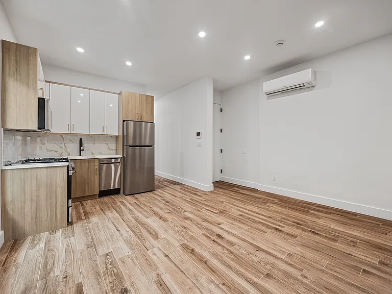 377 Rutland Rd #2R — Photo 5