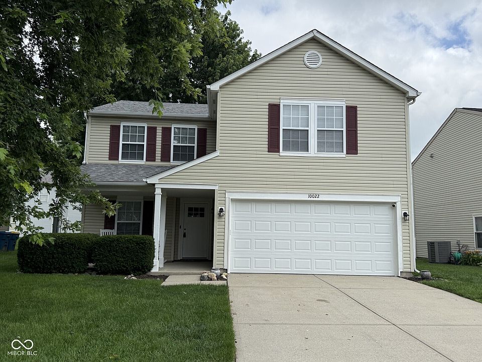 1st image of 10022 Sapphire Berry Ln