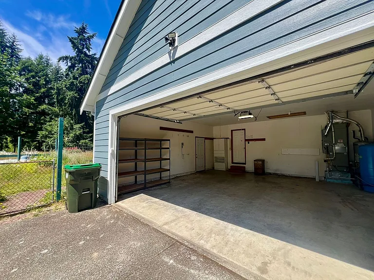 3611 Baker Ames Rd NE — Photo 21