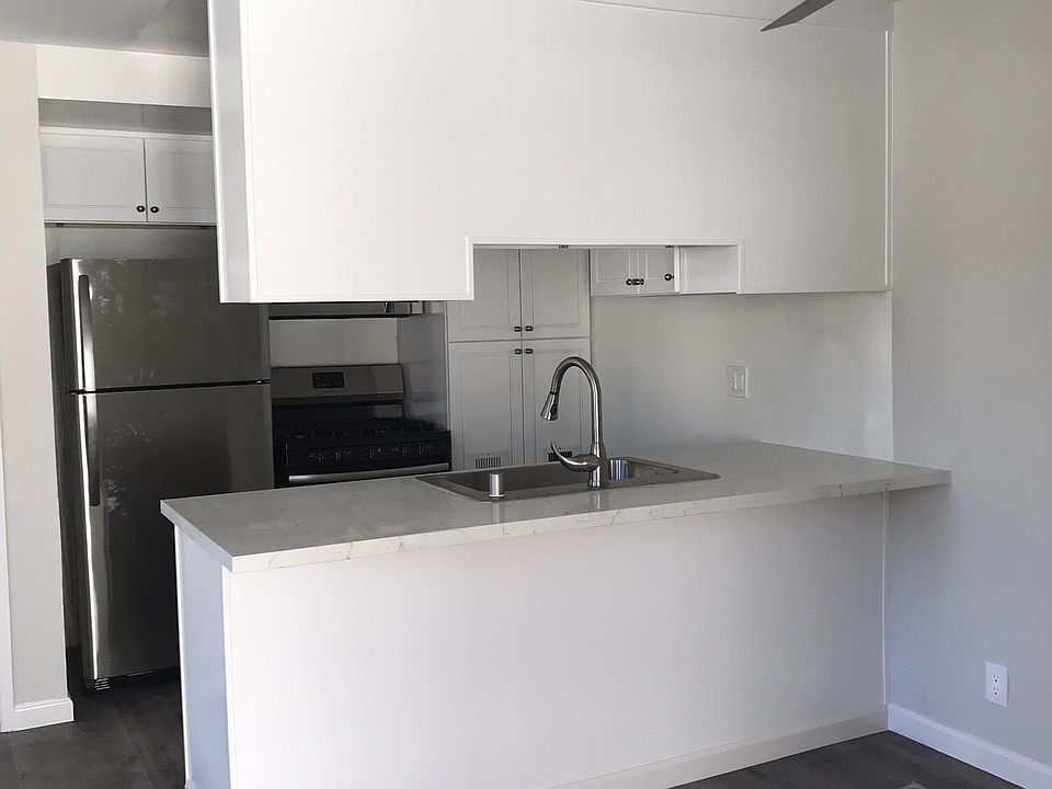1st image of 6050 Coldwater Canyon Ave #8