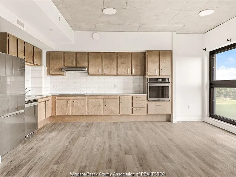 3100 Meadowbrook Ln #1006 — Photo 11