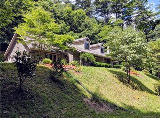 160 Westover Ln, Burnsville, NC 28714
