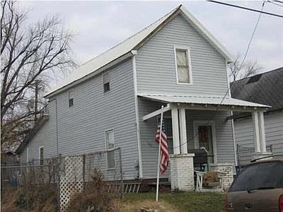2nd image of 1405 Clay St