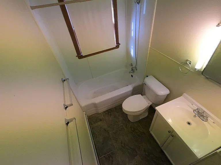 509 Beachgrove Dr — Photo 9