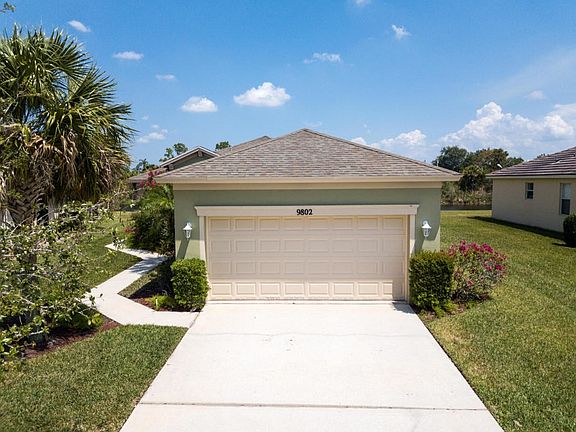 9802Eastbrook-1B