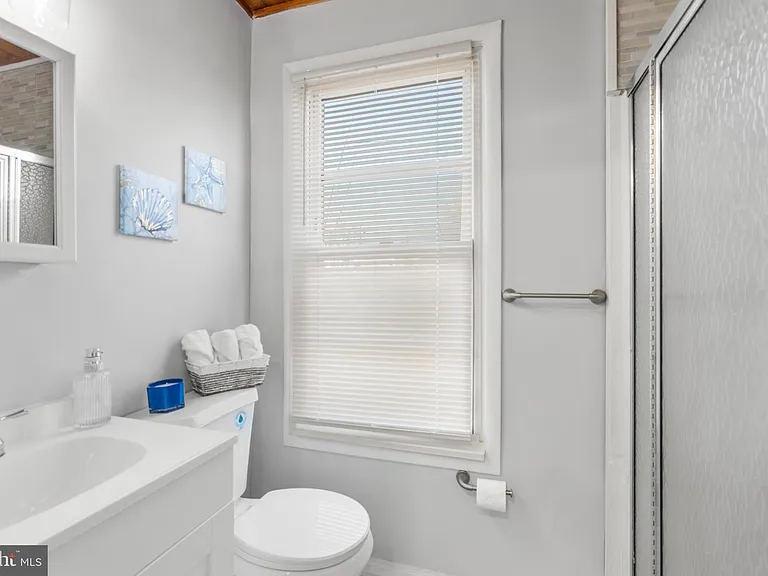 38 State St #40 — Photo 10