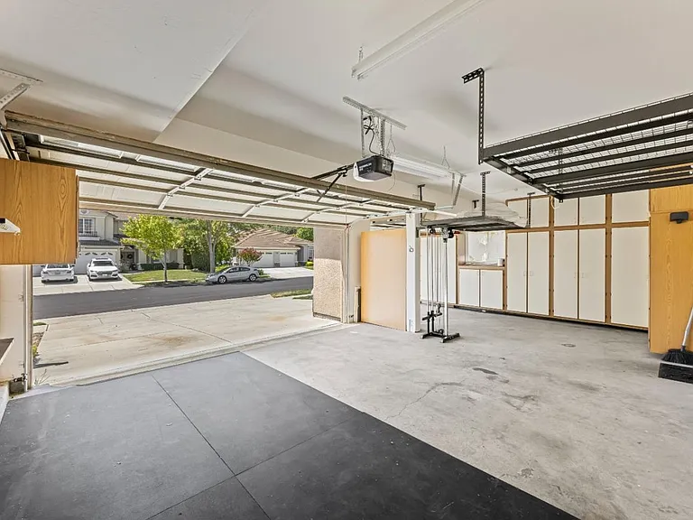 1515 Dovetail Way — Photo 18