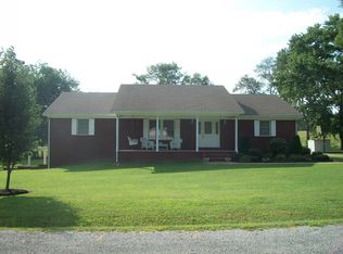 114 Wallace Dr, Waynesboro, TN 38485