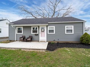 71 Kiser Dr, Tipp City, OH 45371