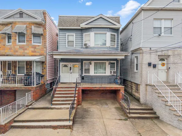 596 Avenue A image 1 of 18