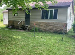 1359 S Parkway St, Muskegon, MI 49442