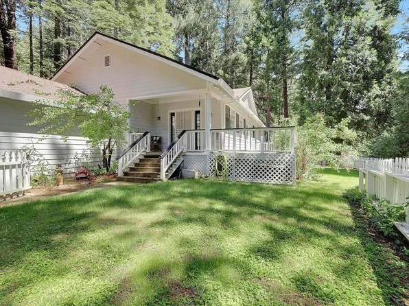 6471 Mica Ct, Pollock Pines, CA 95726