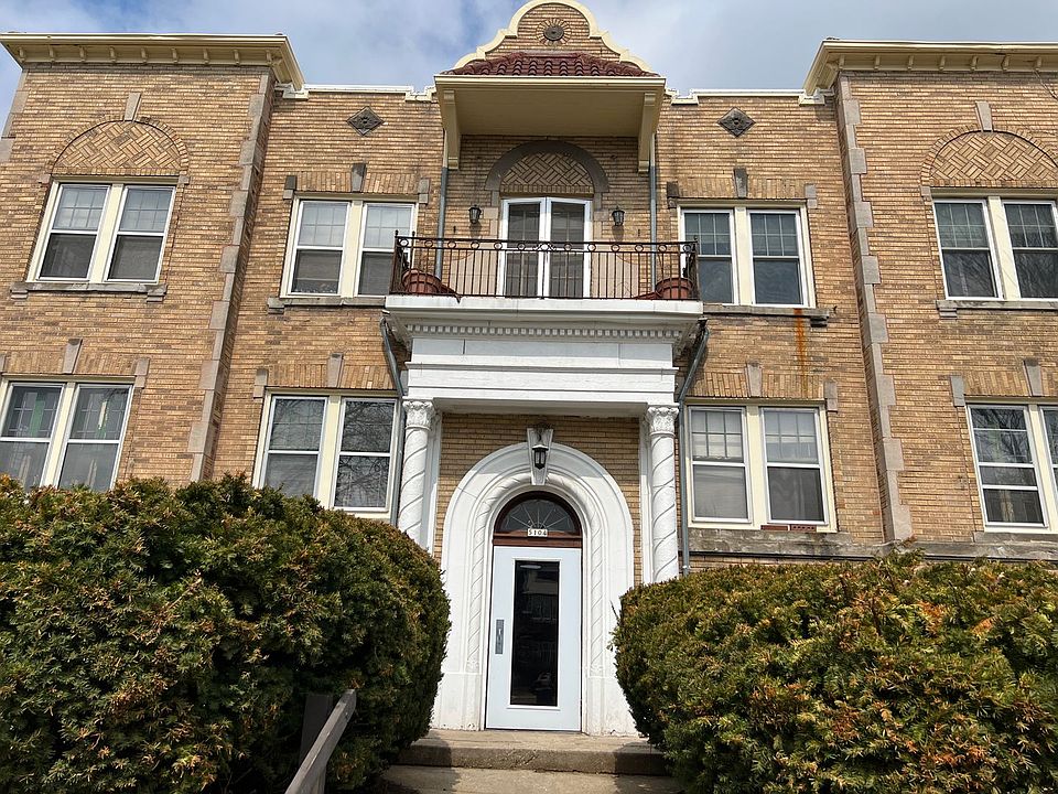 1st image of 5104 W Wisconsin Ave #5