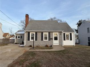 151 Ausdale Rd, Cranston, RI 02910