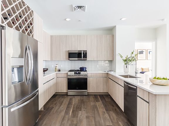 The_Benjamin_Model_Units-10