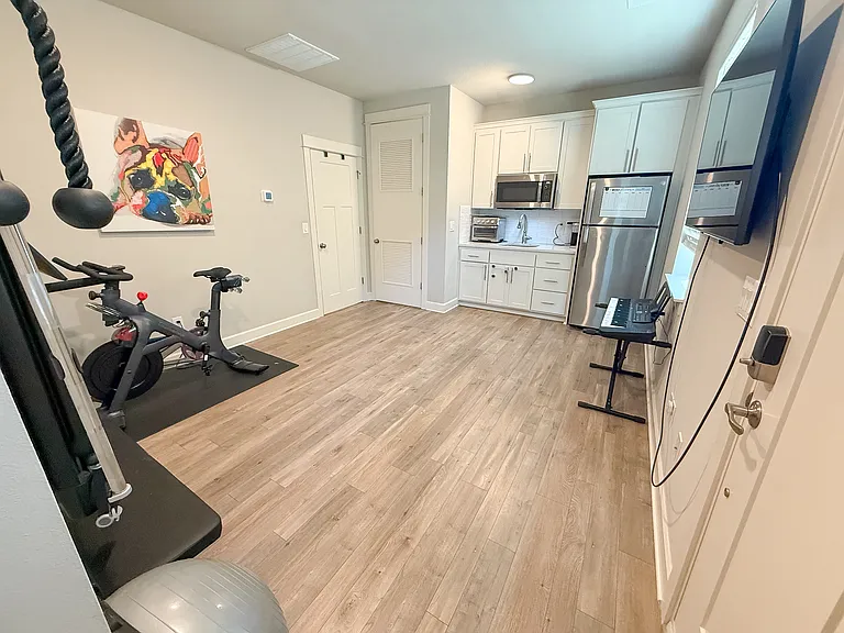4785 S 16th Dr — Photo 24