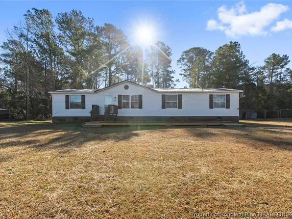 1316 Chedington Rd, Hope Mills, NC 28348