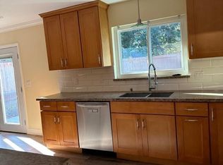 445 Central Ave, Mountain View, CA 94043