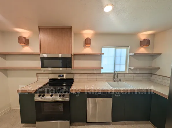 2613 San Pablo St NE, Albuquerque, NM 87110