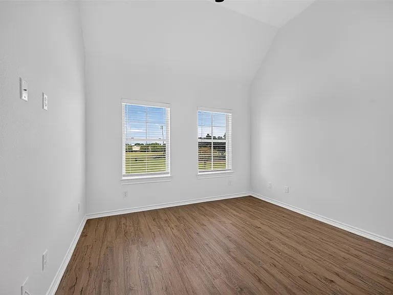 3229 Real St #B — Photo 28
