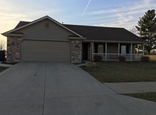 402 Bison Blvd, Kendallville, IN 46755