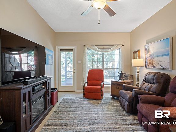 3rd image of 2651 S Juniper St APT 702