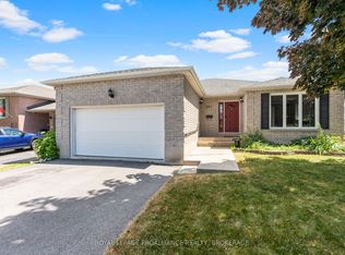 343 Sunrise Cres, Kingston, ON K7M 8A5