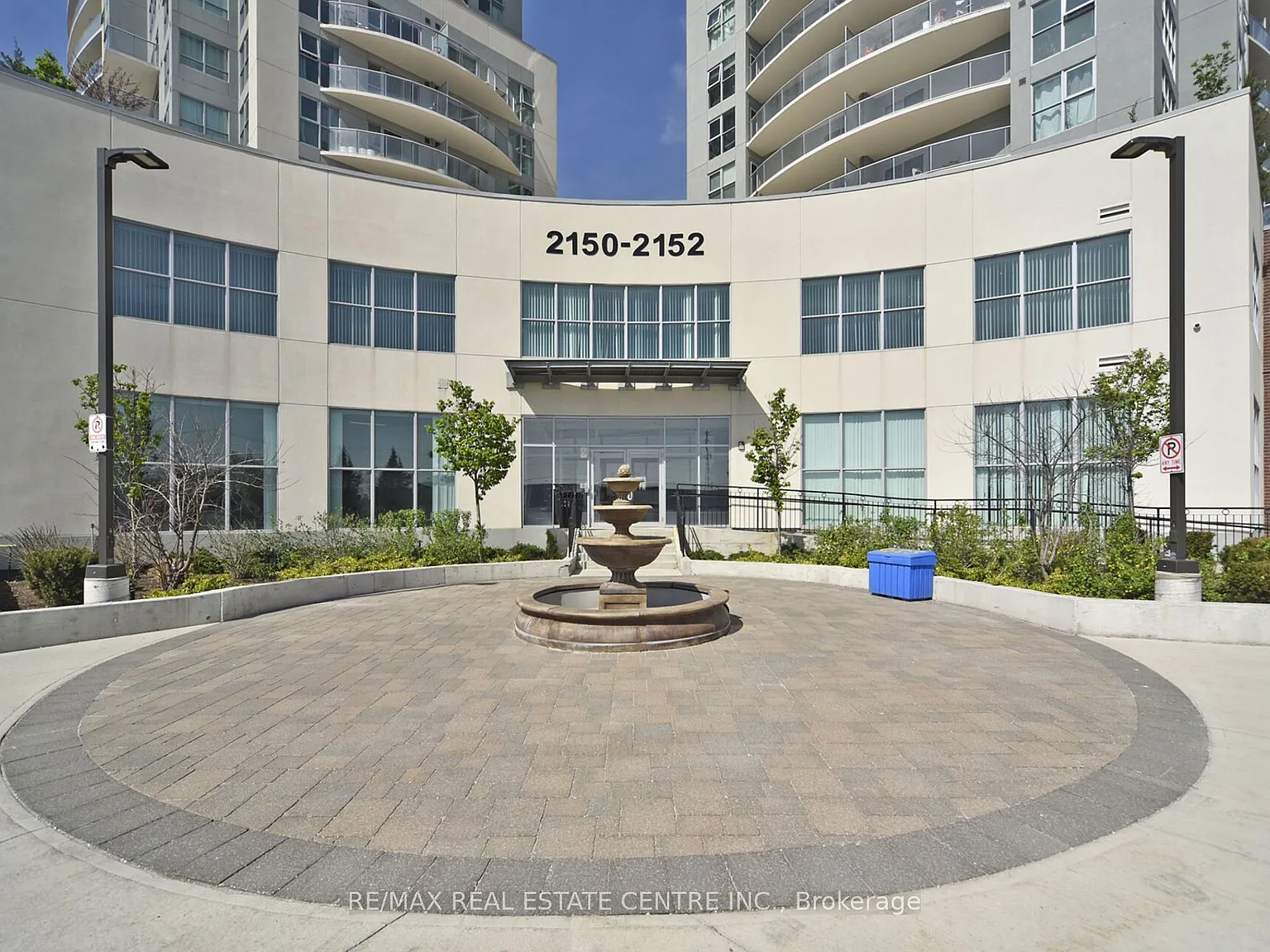 2 bed, $2,599 — Photo 3