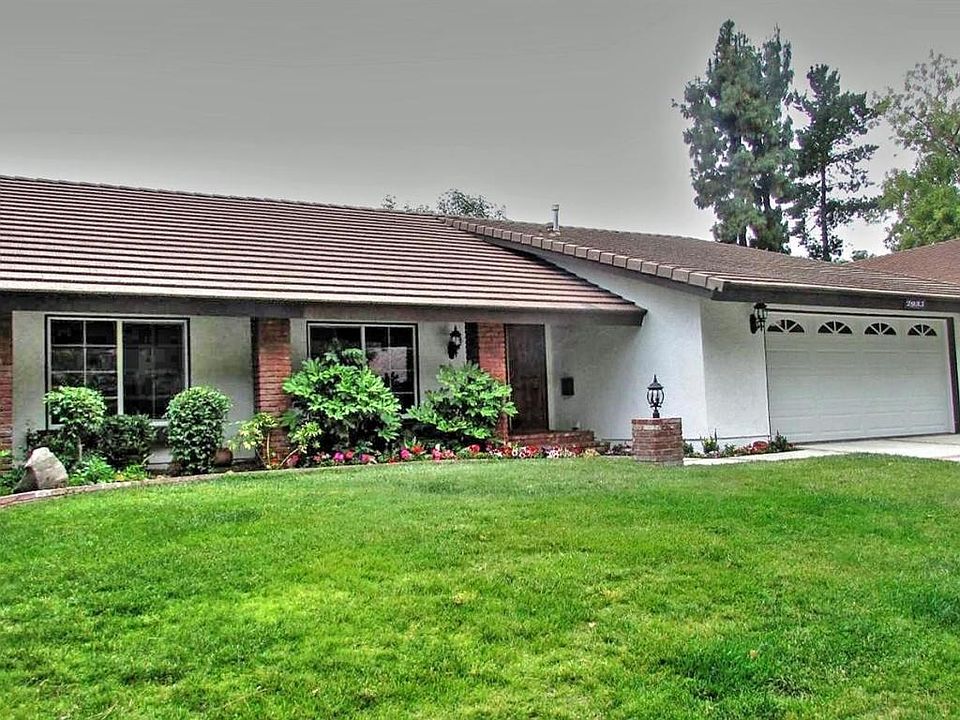1st image of 2935 Sierra Dr