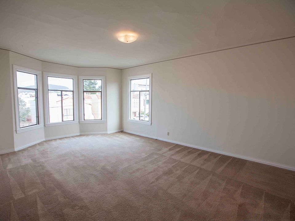 1st image of 1305 31st Ave