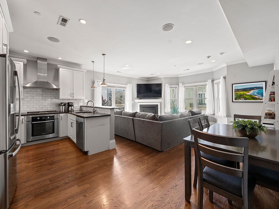 1st image of 11 Howell St #2